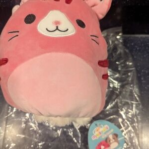 Squishmallows 8" Geraldine the Cat Plush